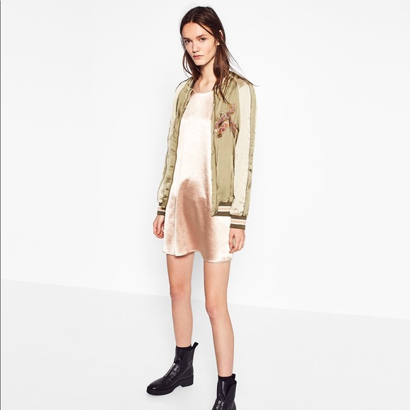 Beautiful satin bomber jacket Sukajan - Picture 2 of 7